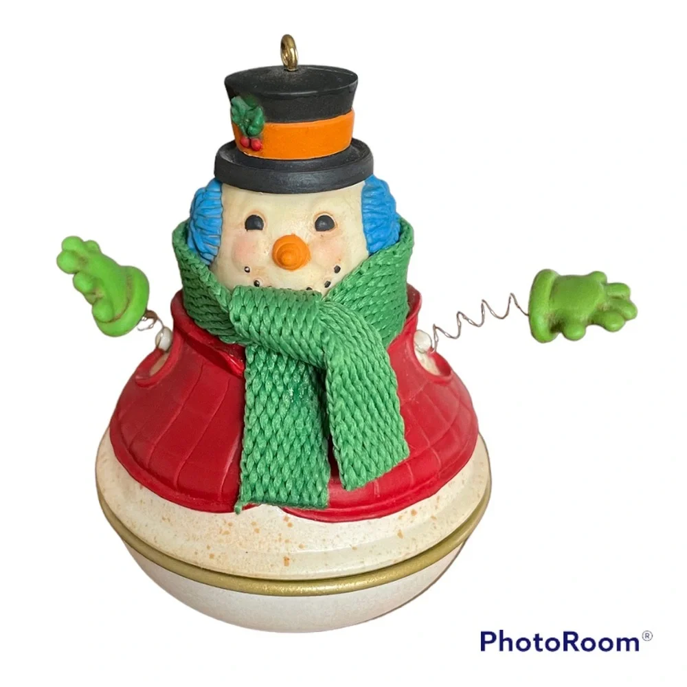 Hallmark snowman surprise